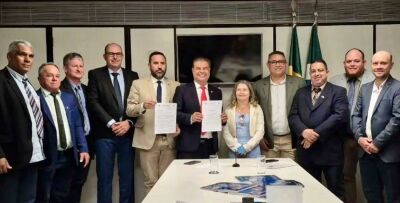 Imagem da notícia Prefeito Weliton Guimarães lidera comitiva em Brasília e se reúne com senadores em busca de recursos para Alcinópolis